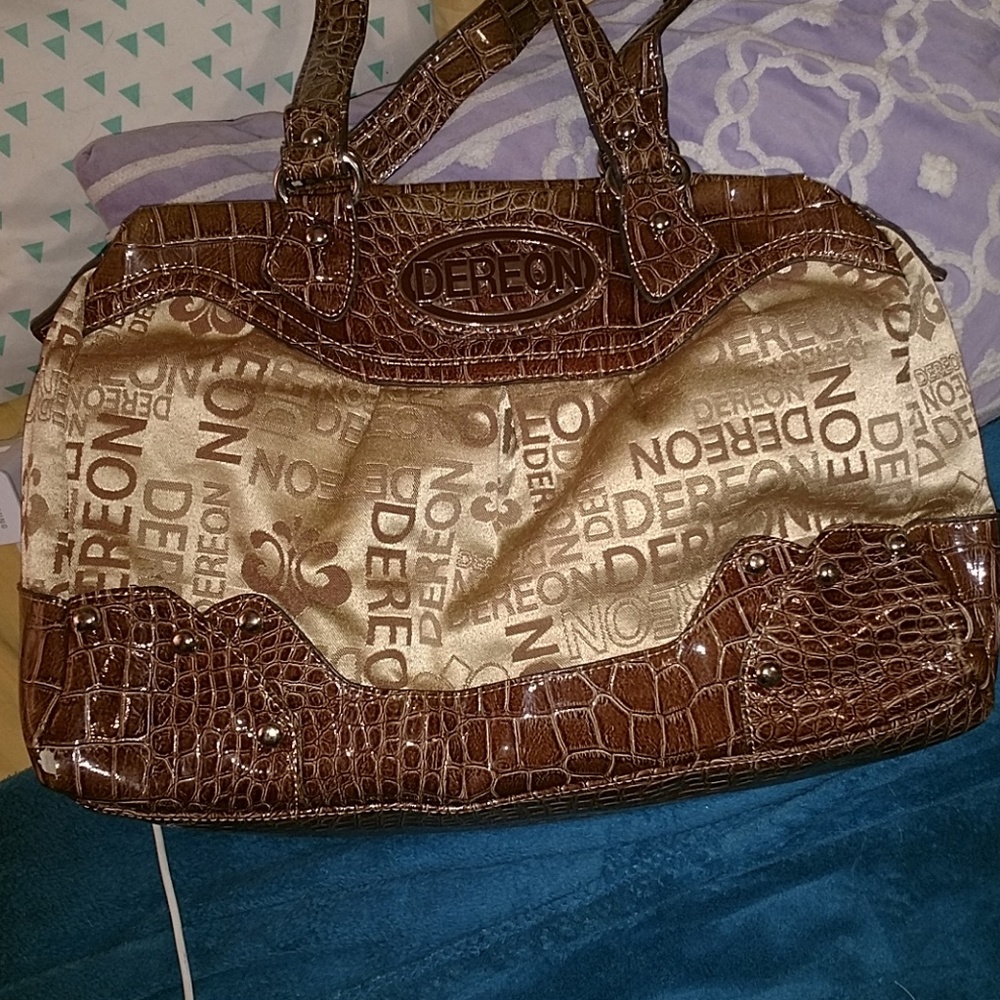Dereon purse